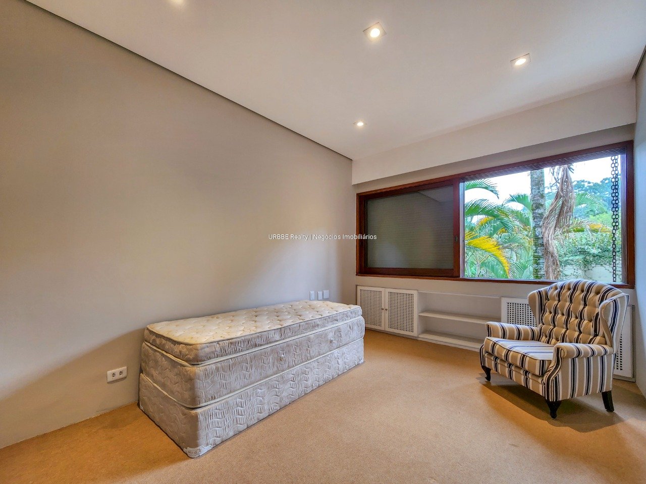 Imagem da propriedade 27011 55