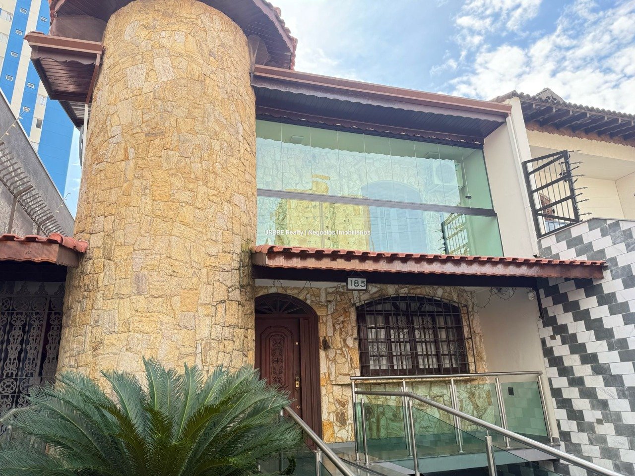 Imagem da propriedade 95